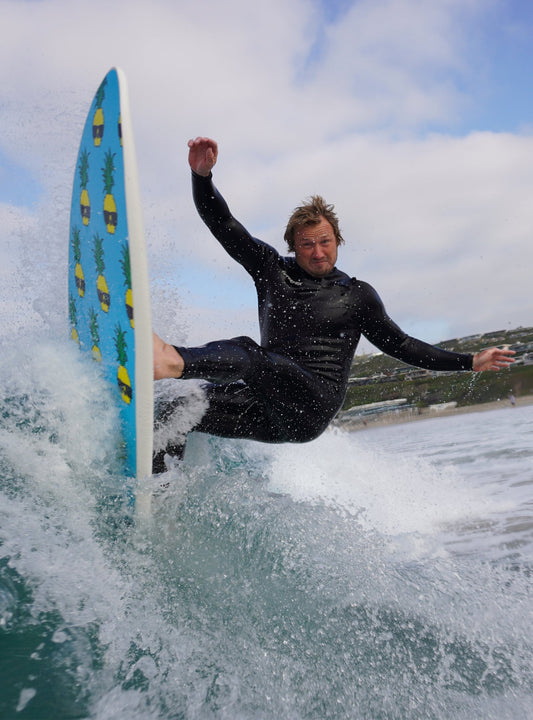 Performer x Ben Gravy (Tri Fin)